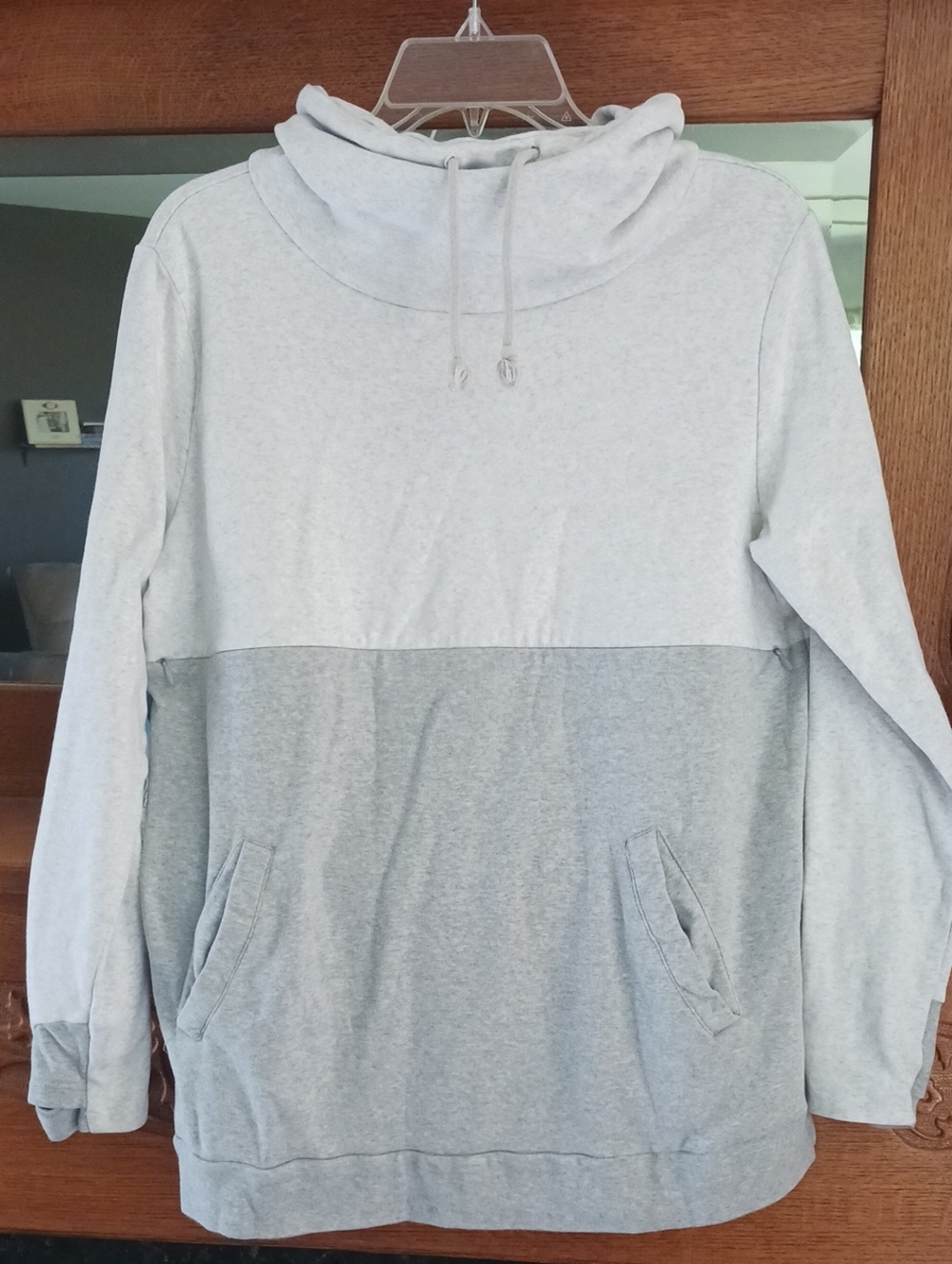 Nursing Queen Cotton Two-Tone Light Gray Heather Cowl Pullover